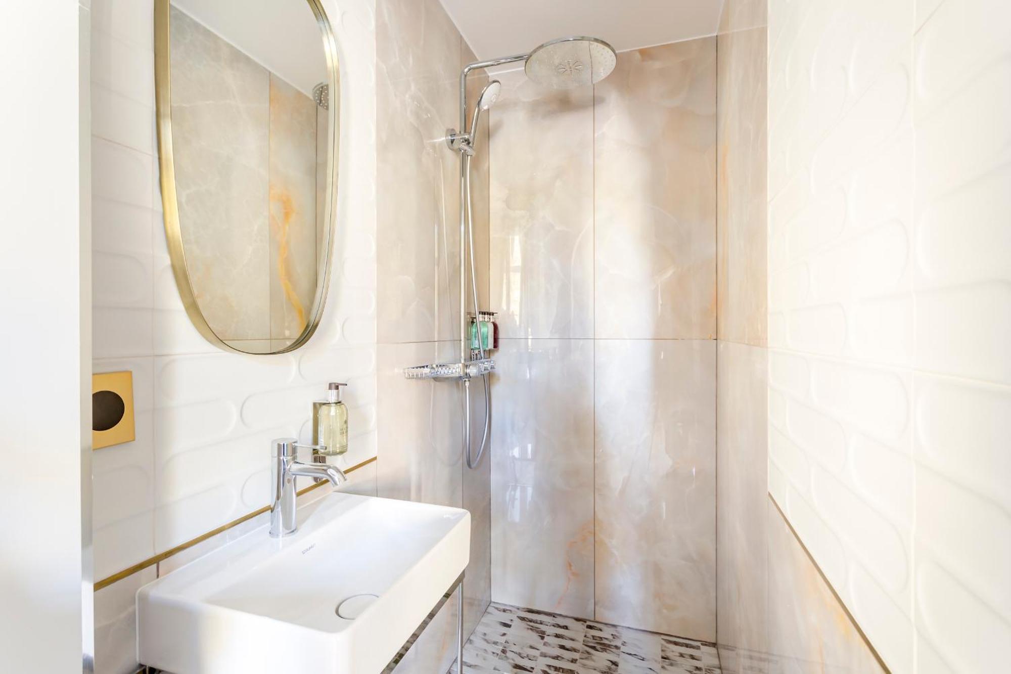 Merveil - Luxury - Marais - Republique Apartamento París
